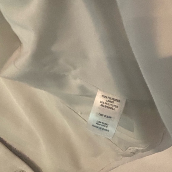 House of Harlow 1960 NWT Cream Sleeveless button down vest in size 6 - Picture 8 of 11